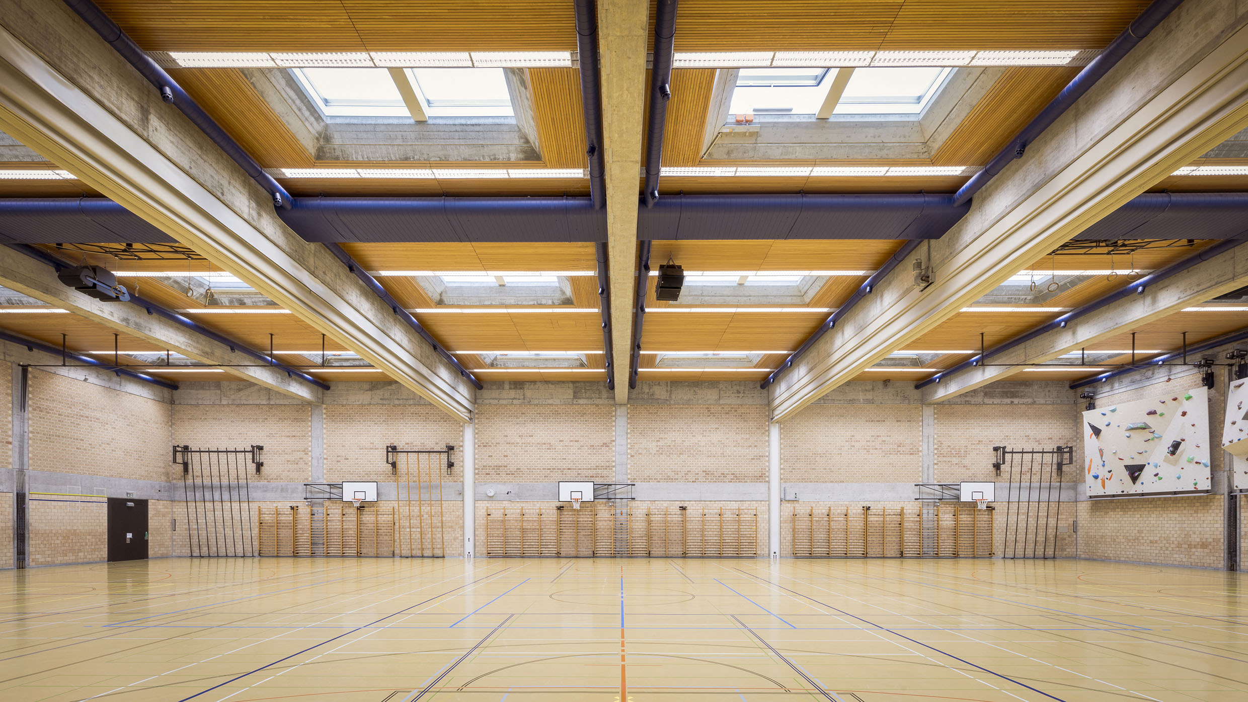 Turnhalle_Y30_HR-1-Web